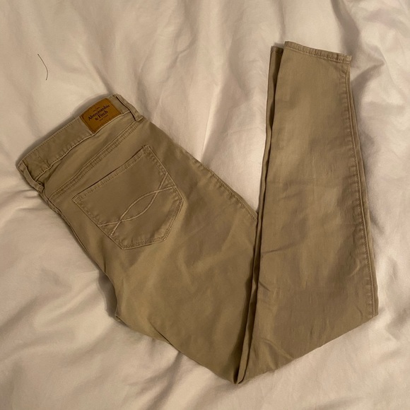 Abercrombie & Fitch Pants - Abercrombie Khakis